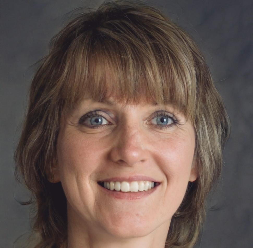Jennifer Klein, Steuerberaterin